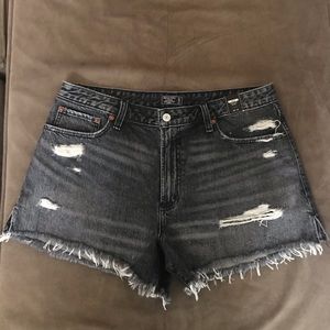 NWT Abercrombie & Fitch Annie High Rise Shorts